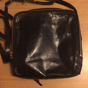 Hobo cross body purse